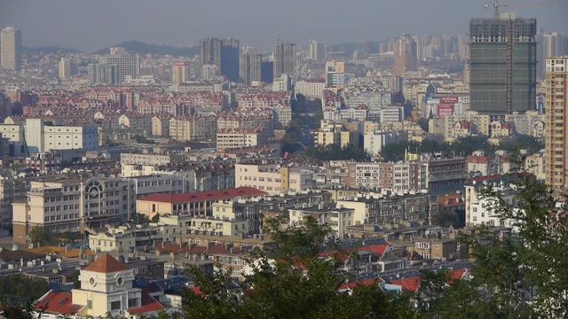 Crowded city building.