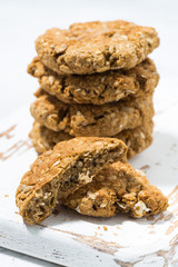 crispy oatmeal cookies