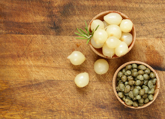 marinated pearl onions pickled and capers 