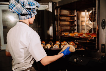 rolls with poppy seeds in the oven