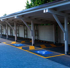 Parcheggi per disabili
