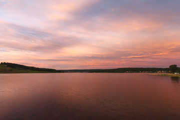 Fototapeta na wymiar the sky beautiful sunset on the lake
