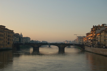 rio Arno en Florencia
