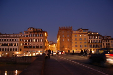 Fototapeta na wymiar Calles y edificios de Florencia