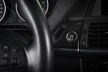 Fototapeta premium Engine start stop button