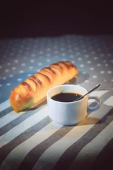 Foto auf Acrylglas Brot und Kaffeetasse © guy