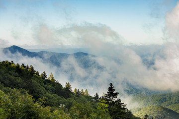 Obraz premium Great Smoky Mountains as seen from the Blue Ridge Parkway
