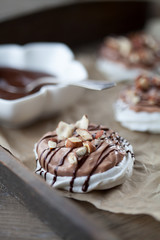 Mini pavlova