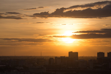 Fototapeta na wymiar city view when sunset time