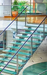 Papier Peint photo Escaliers Escalier en verre moderne