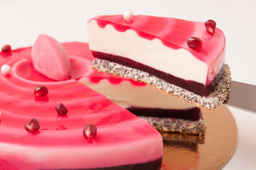 Raspberry cake with chocolate layer and white mousse