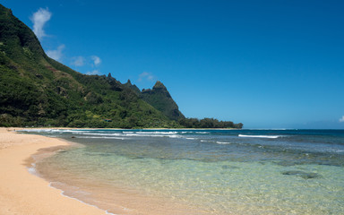 Tunnels beach on the north shore Kauai