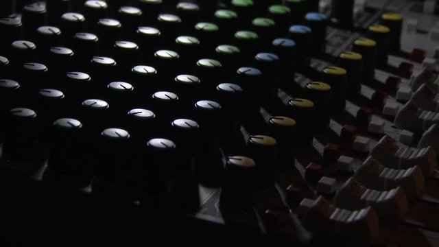 ミュージックエンジニア