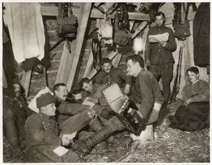Trench Entertainment. Date: 1915 - 162286953