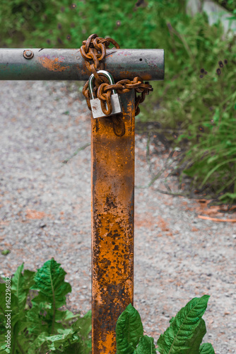 Schranken - bucherregal