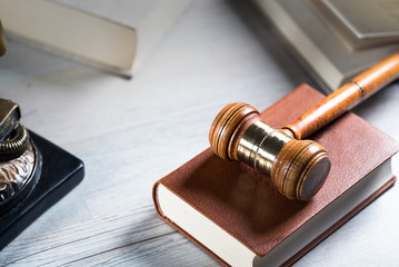 Law and Justice, Court library