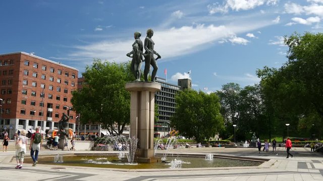 Rí«dhusplassen square in Oslo, Norway