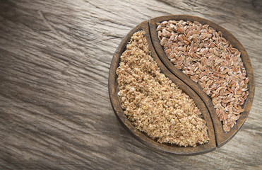 Flax seed and powder - Linum usitatissimum