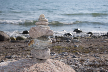 Fototapeta na wymiar stone tower at beach