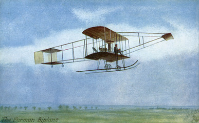 Farman - 1909 Biplane. Date: 1909