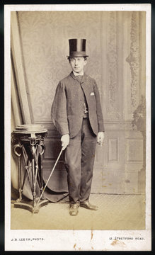 Costume - Photo 1860s. Date: 1860s