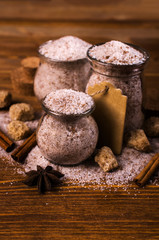 Dark sugar with cinnamon