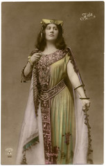 Emmy Destinn - Aida 1909. Date: 1909