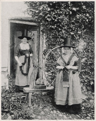Fototapeta na wymiar Spinning Wales. Date: circa 1900
