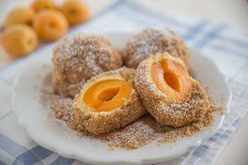Marillenknödel, Aprikosenknödel 