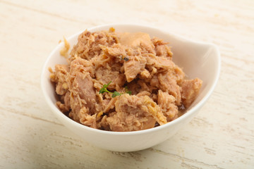 Canned tuna
