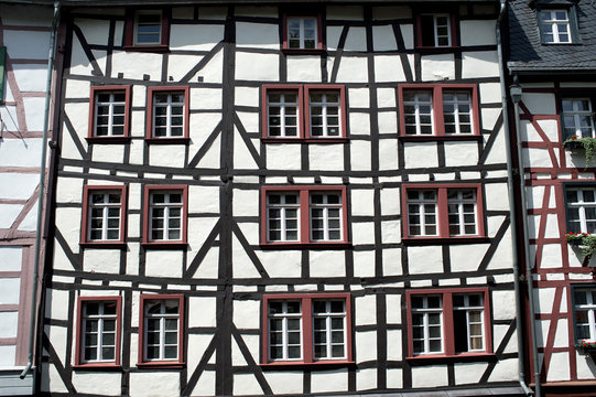 Vakwerkhuizen in Monschau in de duitse Eifel