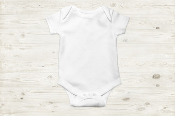 onesie © supplement