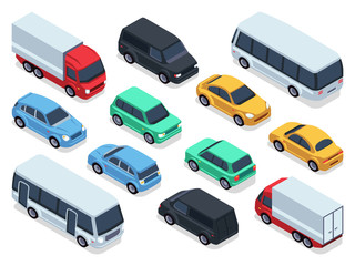 Naklejka premium Izometryczne pojazdy i samochody na trójwymiarową mapę ruchu miejskiego. Wektor zestaw transportu miejskiego