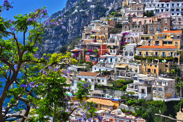 Obraz premium Miasto Positano na wybrzeżu Amalfi, Włochy