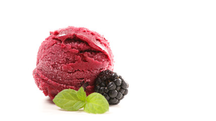 blackberry ice cream
