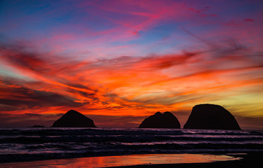 Fototapeta na wymiar Sunset at Oceanside
