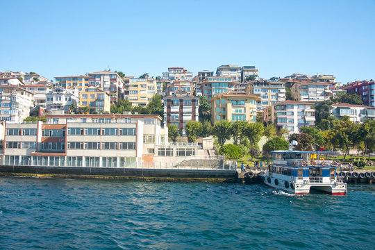 Beautiful view of buildings near the sea in Istanbul, Turkey