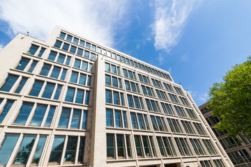 Fassade eines Bürogebäudes