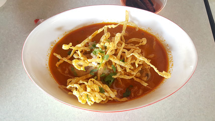 Egg Noodle in Chicken Curry
