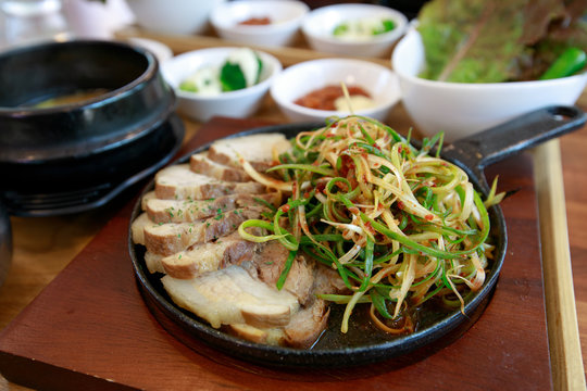 Boiled pork with salad, Bossam - Korean cuisine