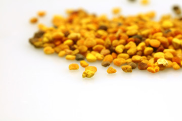 Blütenpollen Biene