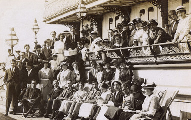 Holiday Group Hastings. Date: circa 1912