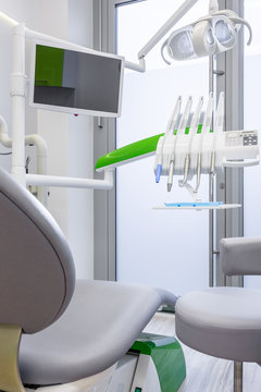 Dental room with gray chair