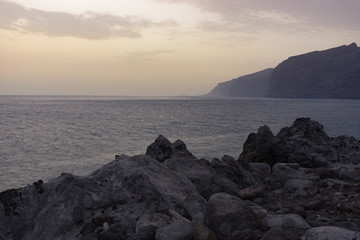 Tramonto sulla maestosa costa Los Giagantes