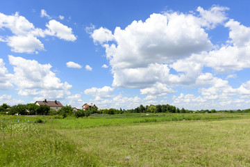 Obraz premium Beautiful Countryside Landscape in Urkraine on a Cloudy Day 