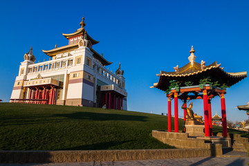 Fototapeta na wymiar Buddhist datsan and pagoda