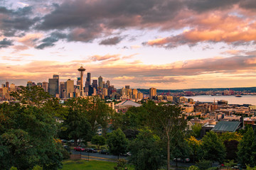 Fototapeta na wymiar Seattle skyline seen from Kerry Park, United States