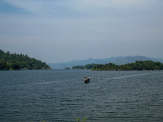 Fototapeta na wymiar Boating on a lake
