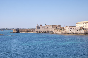 Fototapeta na wymiar Castle in Siracusa (Castello Maniace) in Sicily