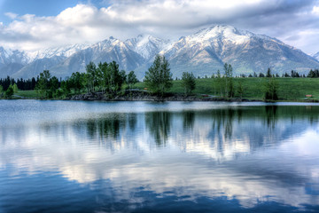 Fototapeta premium Canmore, Alberta, Canada Lake